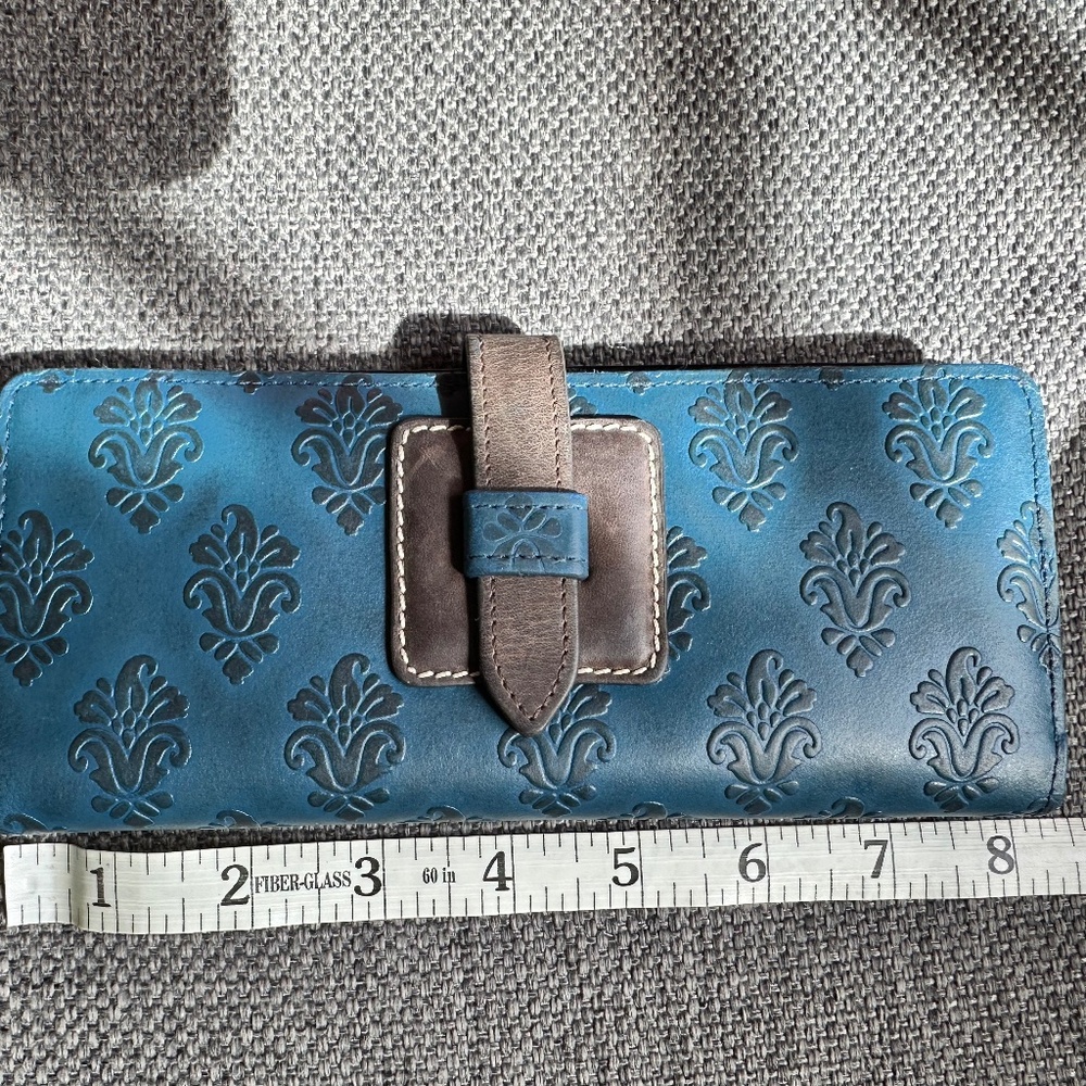 HOLII 💙 Large Genuine Leather Wallet - Twofold - Fleur de Lis 💙 - Picture 10 of 10